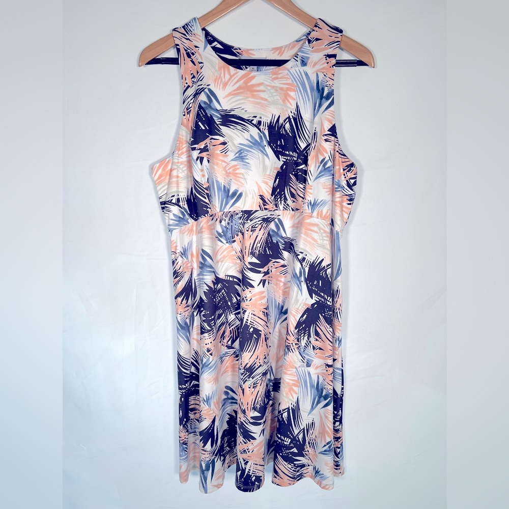 Sleeveless summer dress